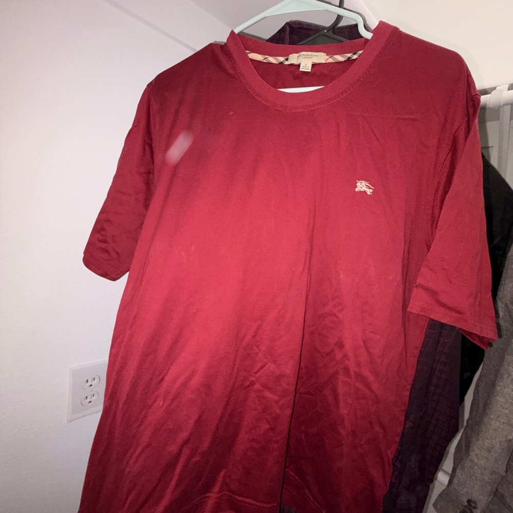 Burberry Vintage Red Short Sleeve Crew Neck T-Shirt with Chest Logo